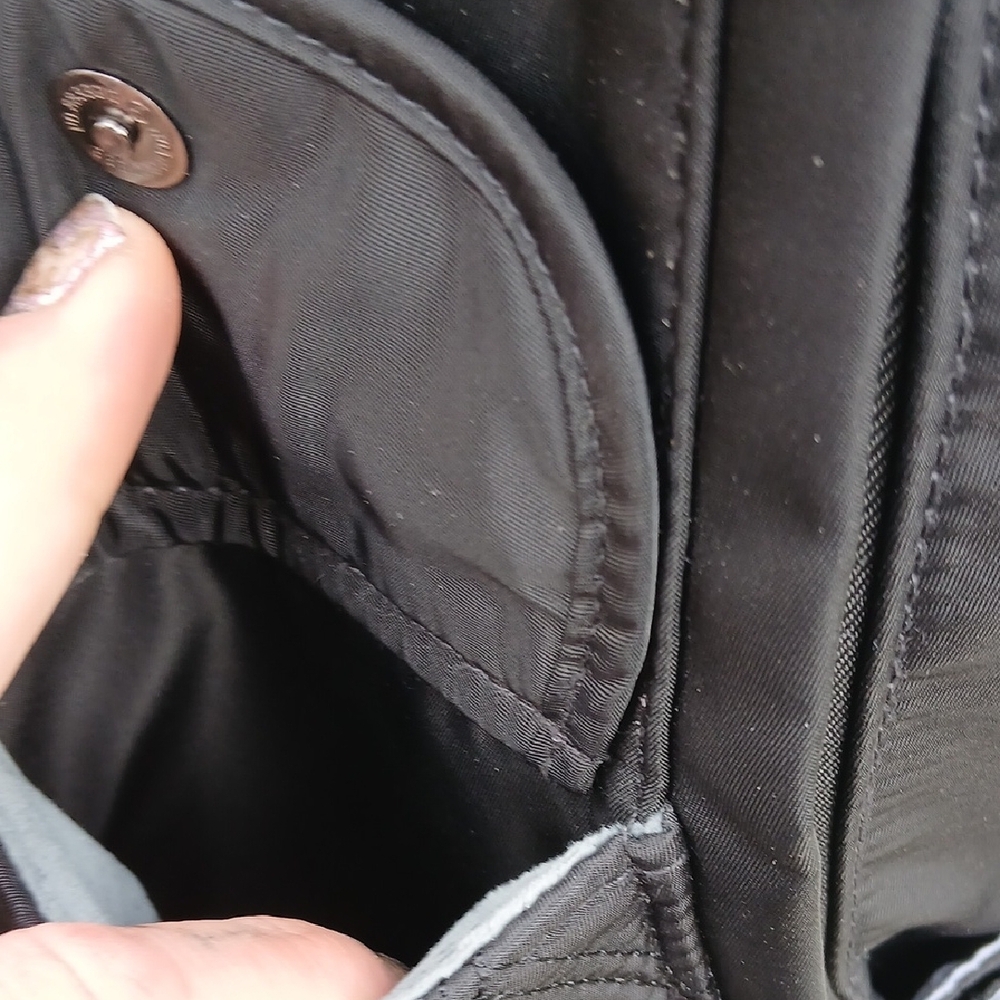 Single Strap Back Pack - Picture 3 of 9